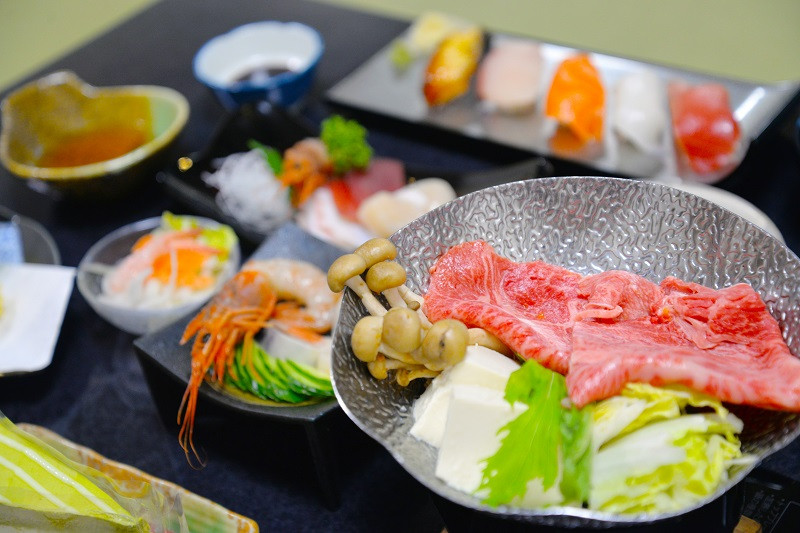 寿司バルたから船